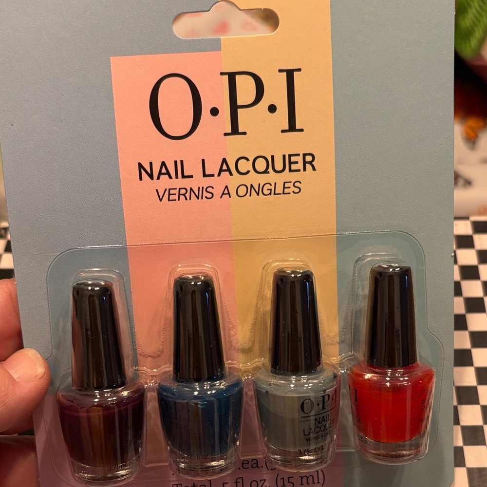 OPI Vibrant Mini Nail Lacquer Collection 8 Pack! - Picture 2 of 4